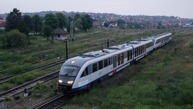 Tren Craiova București
