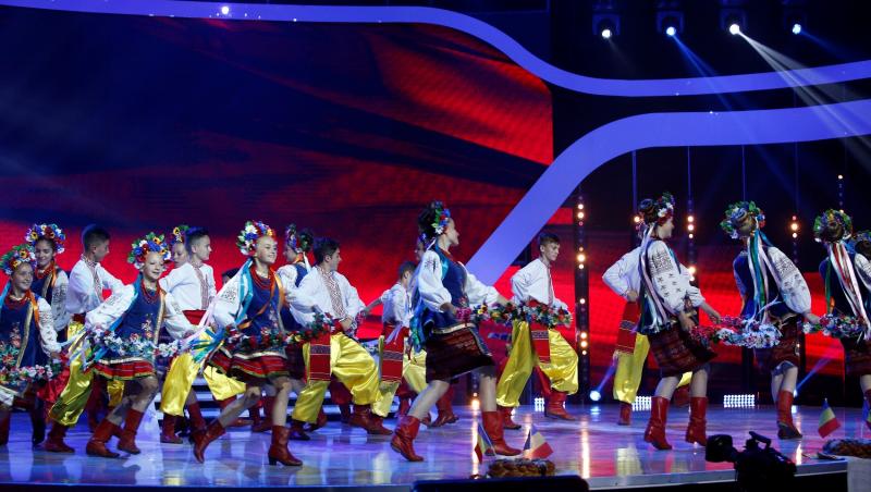 Dans ucrainean, pe scena “Next Star”. Grupul Kozaciok, prestaţie care lasă juriul fără cuvinte: 