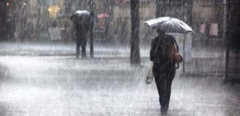 Se &icirc;nt&acirc;mplă ACUM! Mai multe judeţe sunt sub avertizare de COD PORTOCALIU! Se va rupe cerul: PLOI TORENŢIALE, grindină şi VIJELII