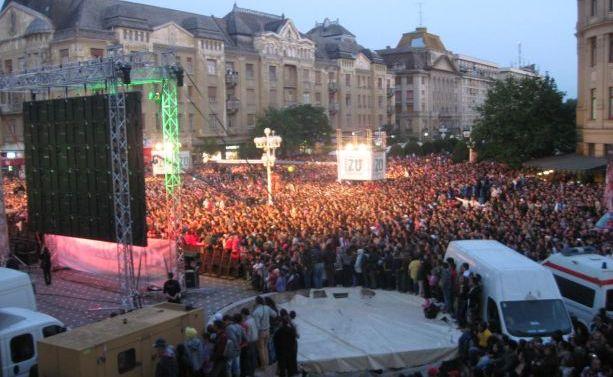 Momente de PANICĂ la Timișoara! Un bărbat a scos un pistol &icirc;n mulțime, &icirc;n timpul unui concert