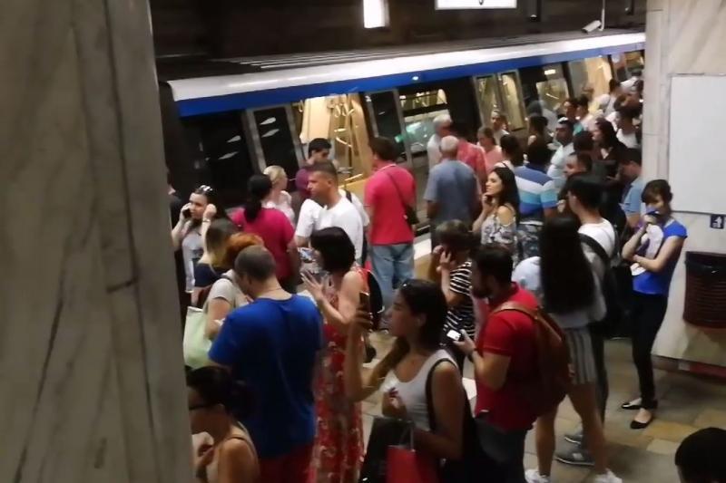 Anunț făcut de Metrorex! Ce se va &icirc;nt&acirc;mpla la metrou de vineri p&acirc;nă duminică! Zeci de mii de oameni vor fi afectați