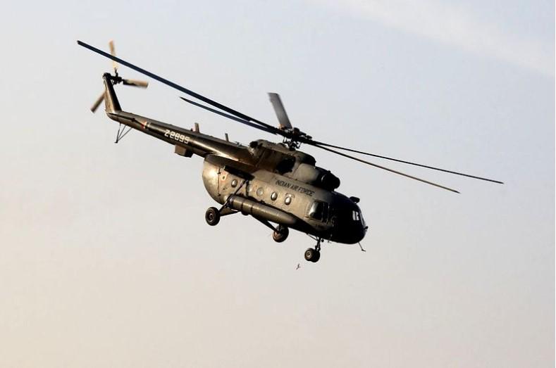 ULTIMĂ ORĂ: Elicopter prăbușit! 18 persoane au MURIT