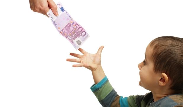 Veste extraordinară de la Guvern! Se dau 10.000 de euro pentru fiecare copil născut după această dată