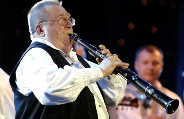 Sabina Ispas: &bdquo;Dumitru Fărcaș - unul din cei mai elocvenți ambasadori ai spiritualității rom&acirc;nești!&rdquo;