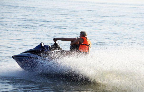 ULTIMĂ ORĂ! Două persoane, &icirc;ntre care un copil, au fost rănite &icirc;ntr-un accident la malul mării, &icirc;n Mamaia! &Icirc;n ce stare se află