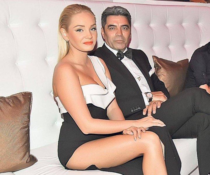 Lovitură CUMPLITĂ pentru Marcel Toader! Cine este bărbatul cu care se iubește &icirc;n SECRET Maria Constantin