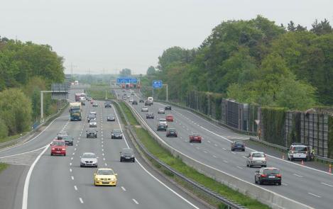 Veste bună sau începutul unor tragedii?  Autostrăzi fără limită de viteză, anunță încă o țară din Europa: “Construim autostrăzi, nu drumuri pe care să mergi încet”