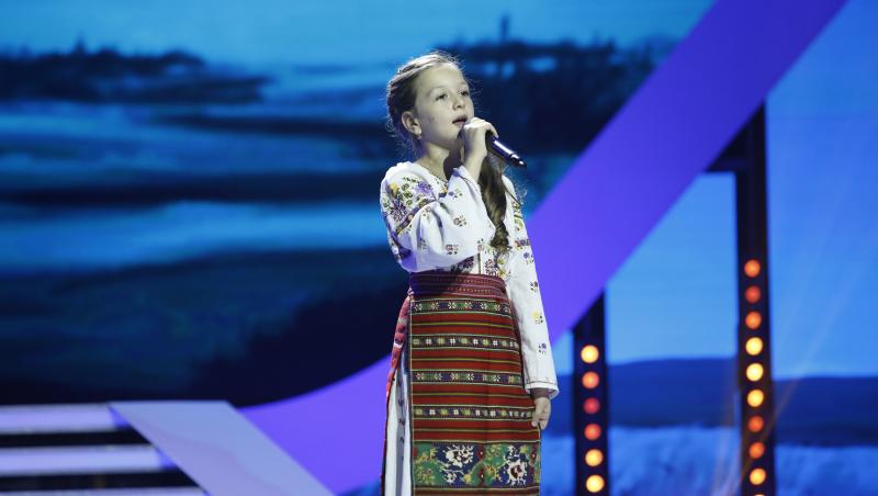 O adevărată ciocârlie a muzicii românești! La doar 11 ani, Andra i-a fermecat pe toți cu o voce de AUR!