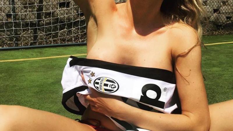 UNA PE ZI! Diana, cea mai sexy fană a lui Juventus, s-a pozat cu fularul ”Bătrânei Doamne”. Doar cu fularul...