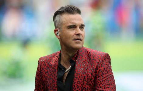 Cântărețul Robbie Williams, întâlnire cu un extraterestru! „L-am lovit cu o minge”