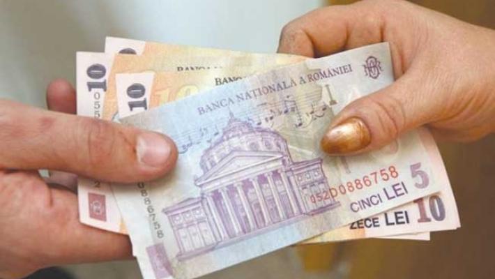 Ministrul Educației a făcut anunțul: &bdquo;Elevii vor primi sume mai mari. A fost modificat ordinul!&rdquo;