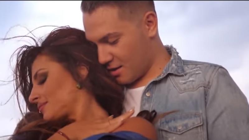 Începutul unei IDILE?! Florin Raduţă, fostul câştigător „X Factor”, sărutări FIERBINȚI cu asistenta lui Mihai Morar! (VIDEO)