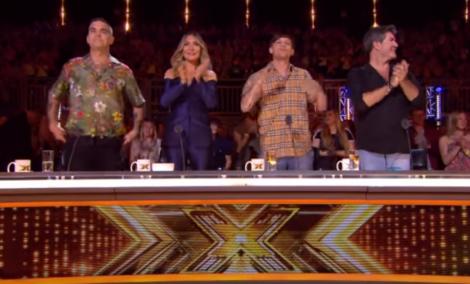 Cezar Ouatu, show GRANDIOS la „X Factor” din Marea Britanie! Juriul s-a ridicat în picioare să-l aplaude