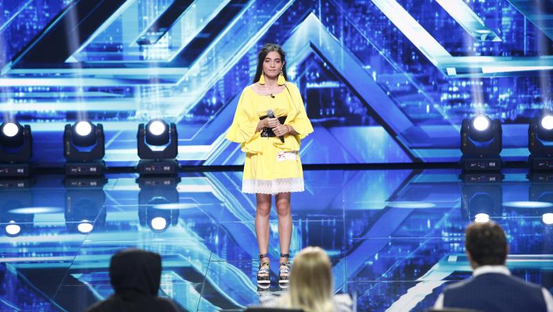 Delia își înfruntă colegii la X Factor: ”Trebuie să îi mai dați o șansă, mi se pare nedrept!”