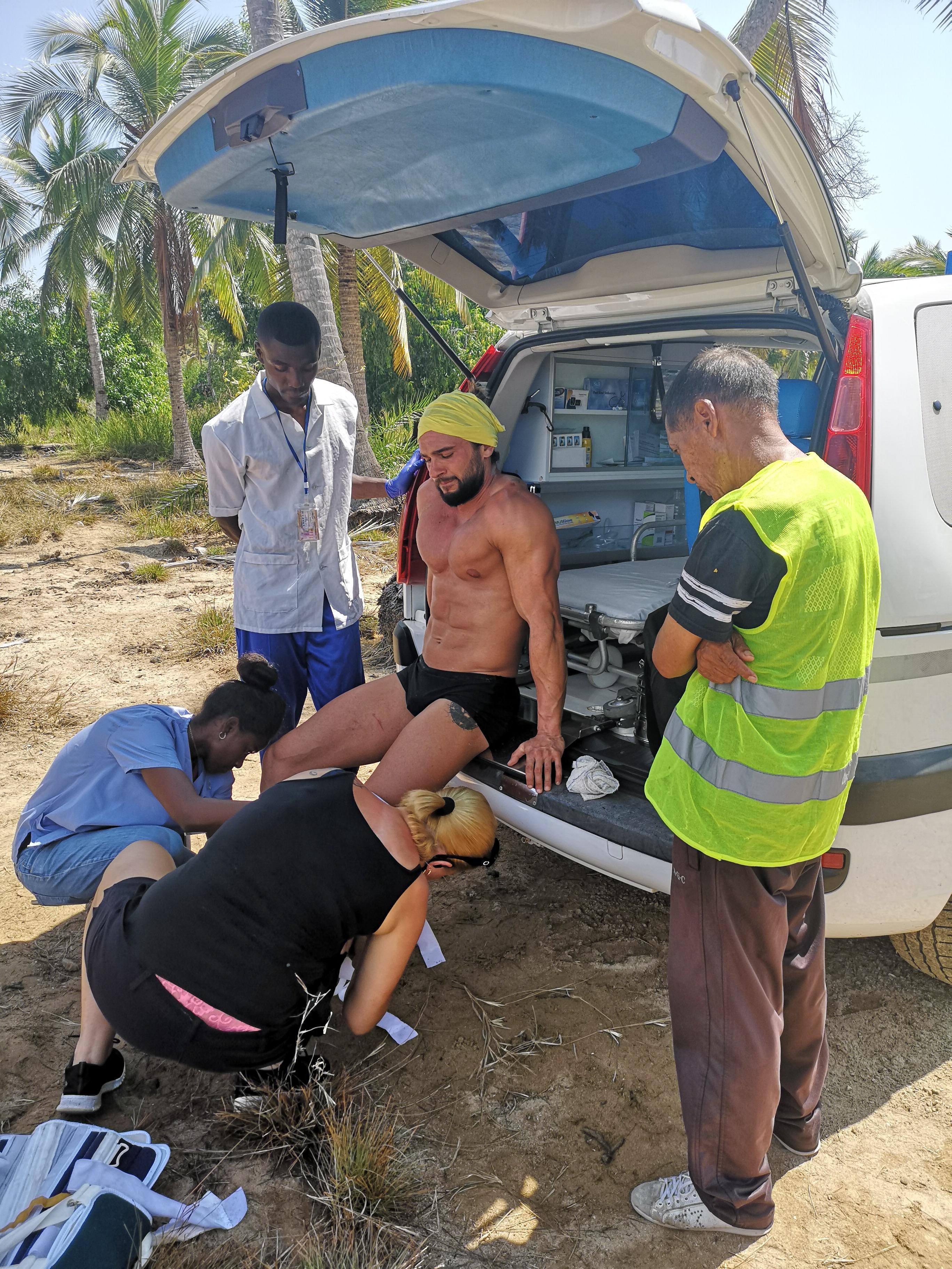 ULTIMUL TRIB! Dorian Popa, moment emoționant alături de Lemuri! Ce a făcut înainte să plece din Madagascar: ”Ai înțeles, Johnule?”