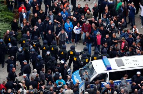 9 persoane au fost rănite în timpul protestelor din Chemnitz!