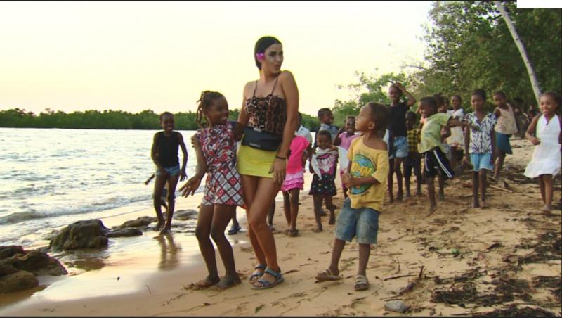 Concurenții din ”Ultimul Trib” fac schimb de obiceiuri cu localnicii din Madagascar