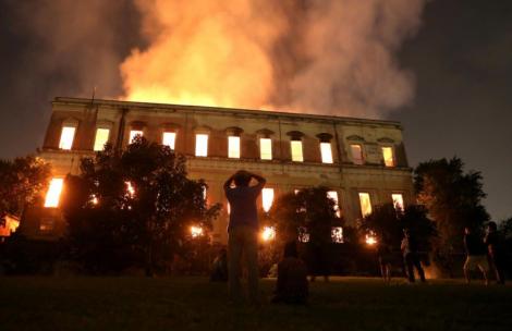 Exponatul distrus în incendiul din Rio de Janeiro, o pierdere inestimabilă! Are o vechime de 12.000 de ani: „Nu este o pierdere doar pentru Brazilia, ci pentru umanitate în general”