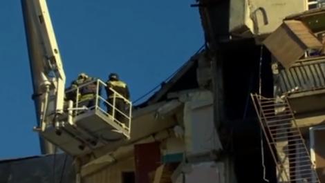 Miracol în prima zi a anului 2019! Salvatorii care intervin la blocul distrus de explozie în Rusia au rămas înmărmuriți