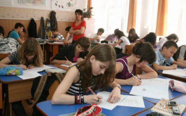 Admitere liceu 2019. Cum se calculează media de admitere și c&acirc;nd &icirc;ncep &icirc;nscrierile