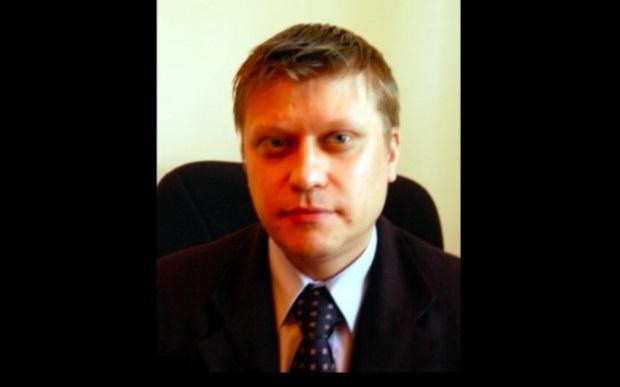 Șoc &icirc;n Rom&acirc;nia! Directorul Universității București a murit la doar 40 de ani, de la stres: &bdquo;Programul nu &icirc;i permitea nici să respire&ldquo;