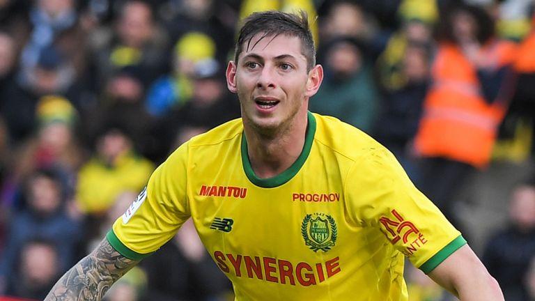 Emiliano Sala a &icirc;nregistrat un mesaj teribil &icirc;n avionul care a dispărut! &bdquo;Mi-e tare frică! Pare că se destramă" - AUDIO