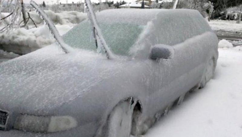 Situație critică! România a fost paralizată de gheață, iar ANM continuă să emită avertizări meteo