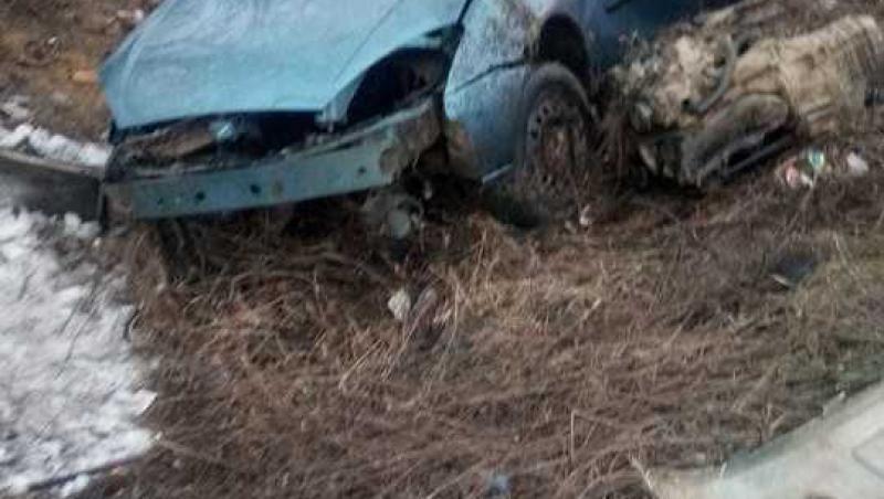Plan roșu de intervenție în Caraș Severin. O mașină s-a izbit de un autocar: Au fost anunțate peste 40 de victime