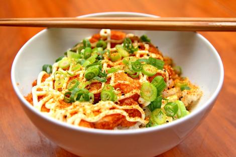 Trei rețete de mâncăruri chinezești vegetariene simplu de preparat