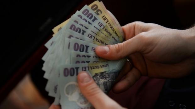 Tichete de 450 de lei pe lună pentru o categorie de rom&acirc;ni! Cine poate primi acești bani