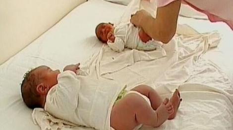 Bebeluş gigant venit pe lume la maternitatea din Botoşani. Fetița cântărește peste cinci kilograme