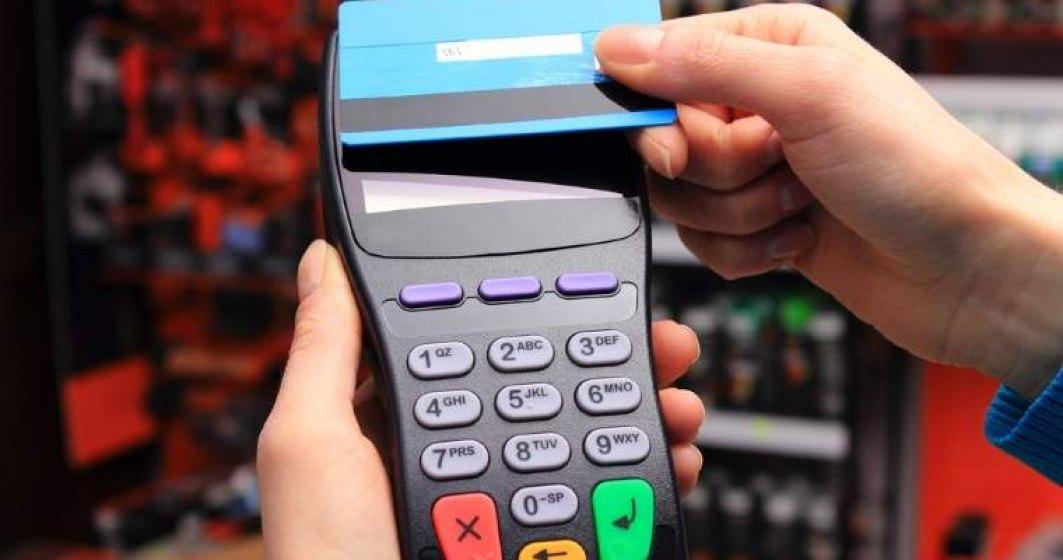 Avertisment pentru rom&acirc;nii care folosesc cardurile contactless! Pot răm&acirc;ne fără bani!