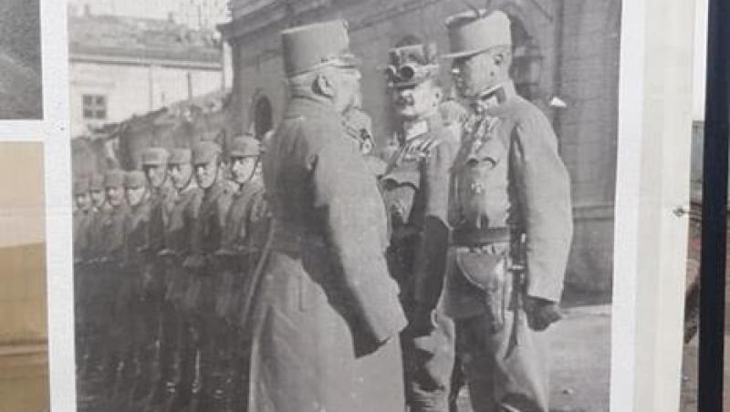 ”EI SUNT EROII NOȘTII”. Ne batem joc de 1 Decembrie 1918! Pozele cu Marea Unire sunt cu soldați germani și austro-ungari!!!