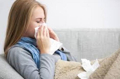 Epidemie de gripă în România. La cât a ajuns numărul deceselor cauzate de virsul gripal?