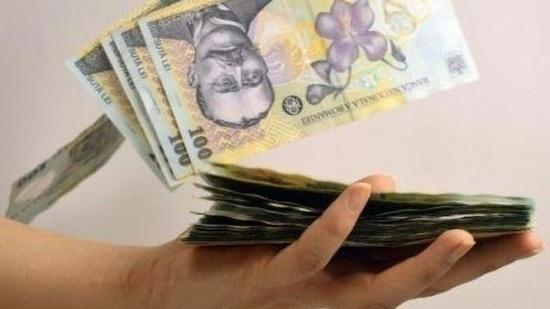 Mai mulți bani pentru o categorie de bugetari, de la 1 ianuarie. Veniturile acestora se vor mări substanțial!