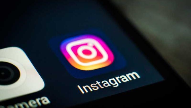 Cum ne îmbunătățește viața de utilizator noua funcție „dark mode” de pe Instagram