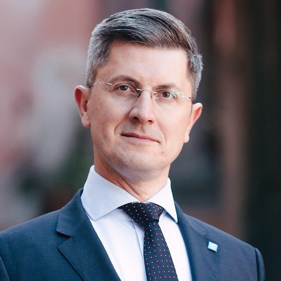 Moțiunea de cenzură a trecut. USR cere alegeri anticipate