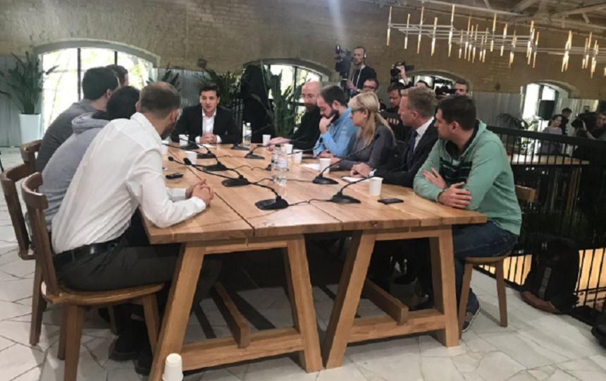 Zelenski exclude orice summit de pace &icirc;n Ucraina, fără o retragere prealabilă a trupelor