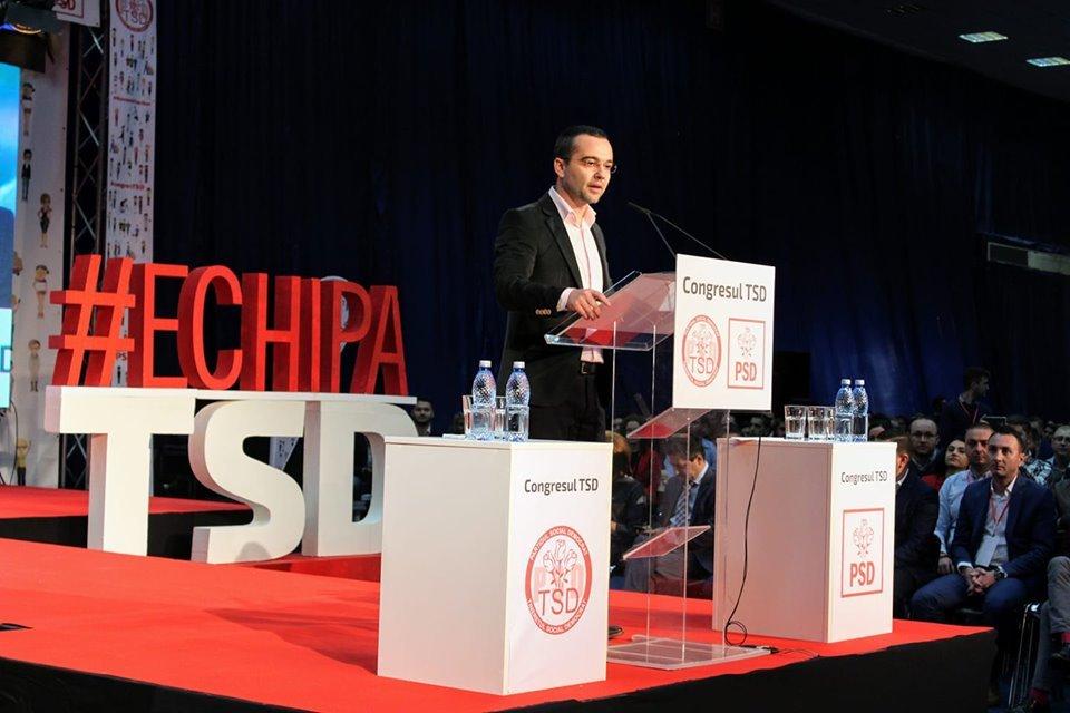 Victor Ponta a anunţat că Gabriel Petrea s-a &icirc;nscris &icirc;n Pro Rom&acirc;nia