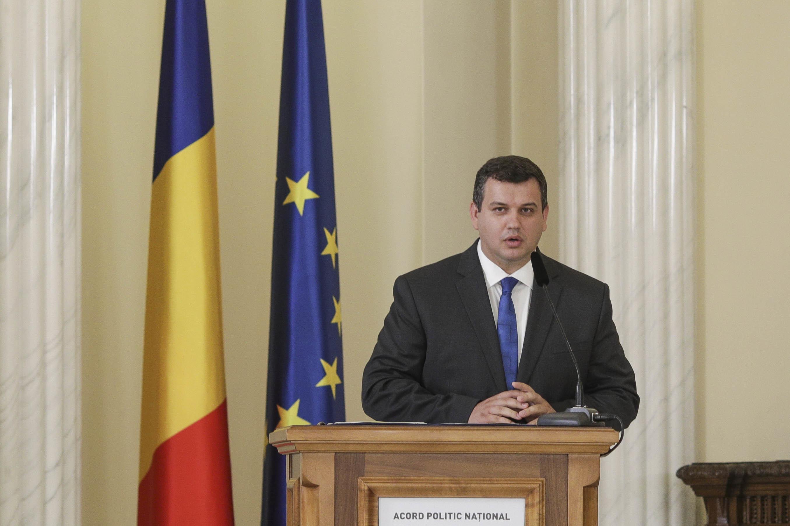 Eugen Tomac: Am avut o discuţie cu preşedintele Iohannis, care n-a informat că marţi anunţă premierul. PMP şi-a prezentat condiţiile pentru susţinerea Guvernului