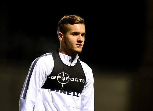 Noul antrenor al echipei Reading, &icirc;ncrezător &icirc;n potenţialul de golgheter al lui Puşcaş