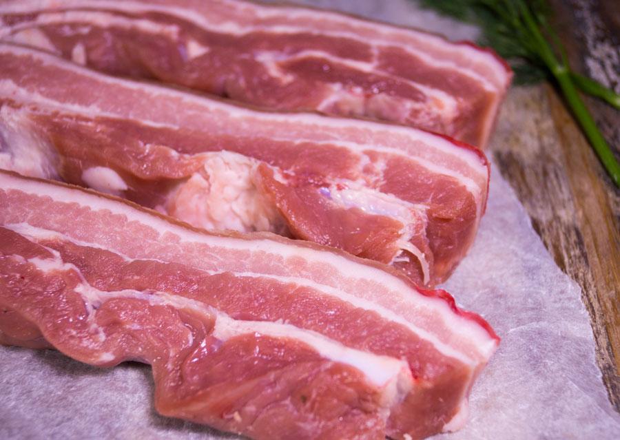 Prețul la carnea de porc, valori record! Primele semne au apărut deja! Ce anunță specialiștii pentru Crăciun