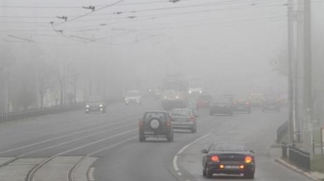 Alertă meteo ANM de ceață și burniță. Cum va fi vremea în weekend în România