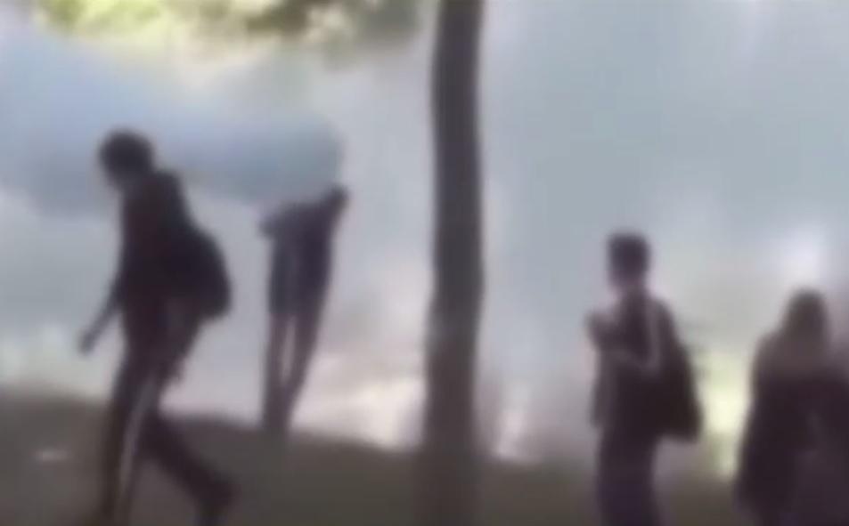 Directorul care a gonit elevi cu un extinctor, la un liceu din Timișoara, declarație uluitoare! Cum se apără. &bdquo;Regret gestul, dar a fost ceva de instinct&rdquo;