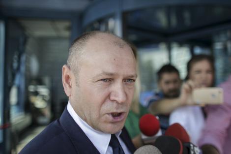 Preşedintele Iohannis a semnat decretul privind eliberarea din funcţie a lui Felix Bănilă