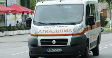 Femeie rănită grav într-un accident rutier din județul Hunedoara