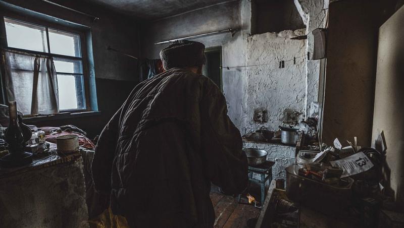 Au refuzat să plece după dezastrul de la Cernobîl, cu orice risc! Cum arată zilele lor în locul în care moartea plutește în aer. Galerie foto