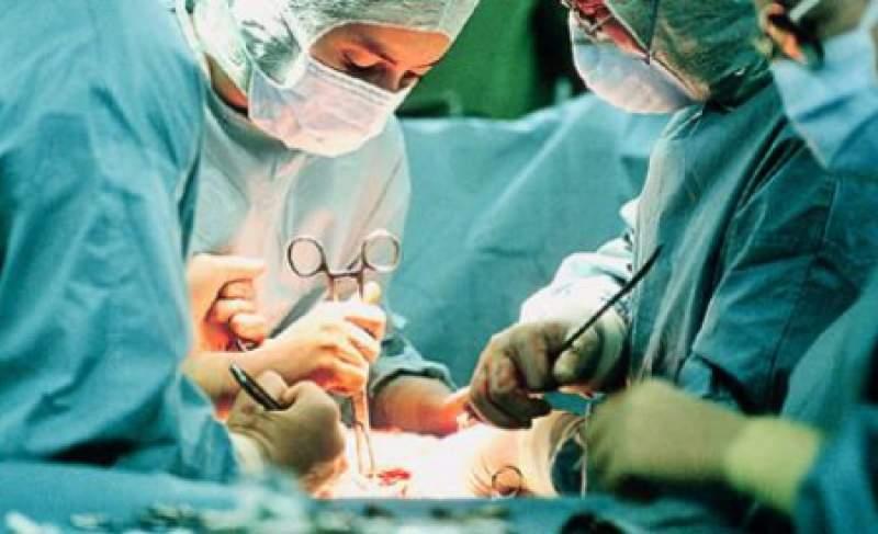 A dat fr&acirc;u liber pasiunii și a ajuns direct la spital! Femeie de 43 de ani, operată de urgență după ce a acceptat o practică bizară &icirc;n dormitor