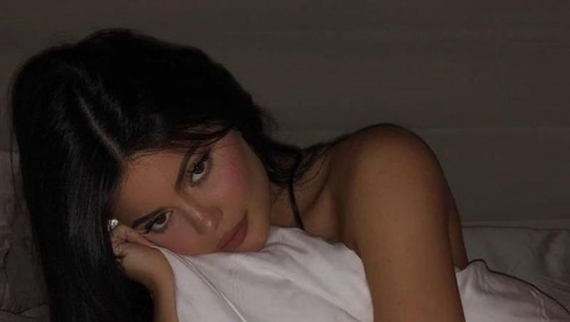Kylie Jenner s-a fotografiat nud după despărțirea de iubitul ei! În ce ipostaze s-a arătat bruneta
