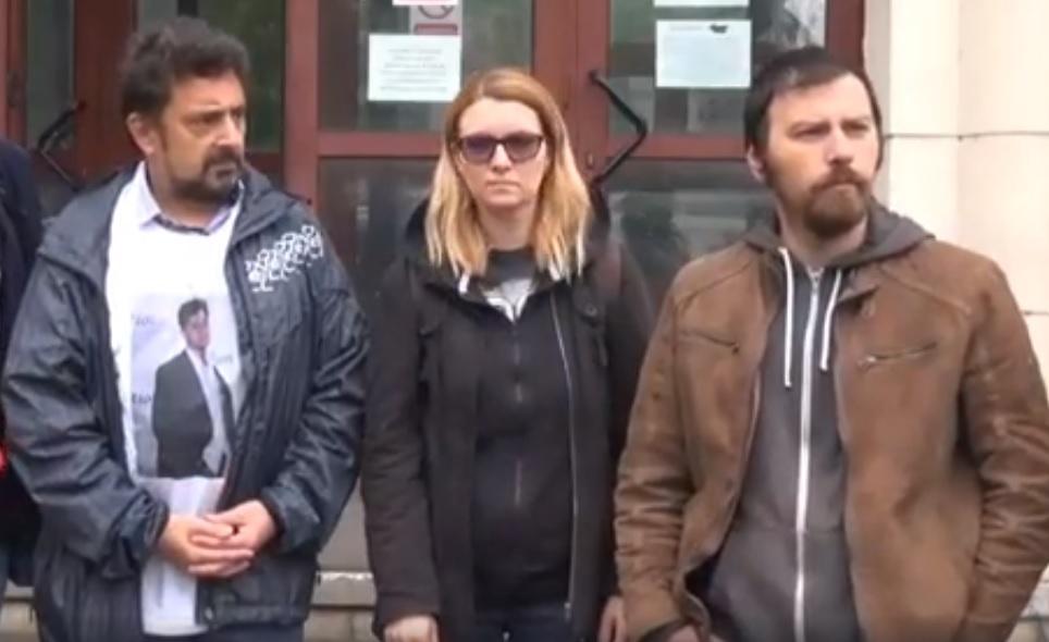 Raed Arafat, audiat la patru ani de la Colectiv! Supraviețuitori și rude ale victimelor, &icirc;n fața Parchetului General. &bdquo;Suntem aici să luptăm p&acirc;nă la capăt&rdquo;